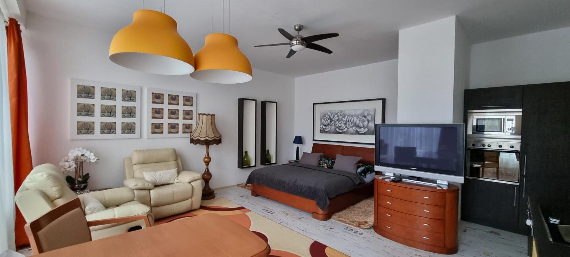 Zluty Apartman A6 V Chomutove Apartment Bagian luar foto